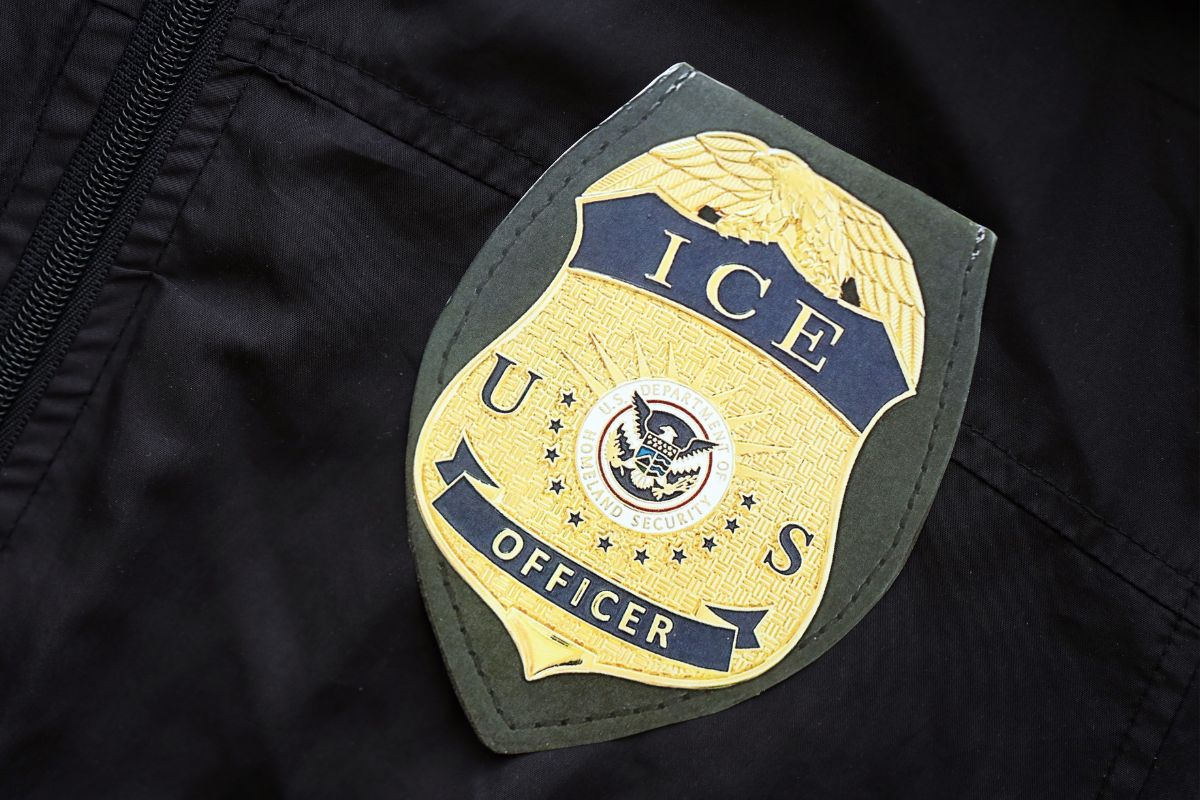 Ice agent badge