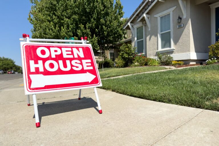 Open house sign