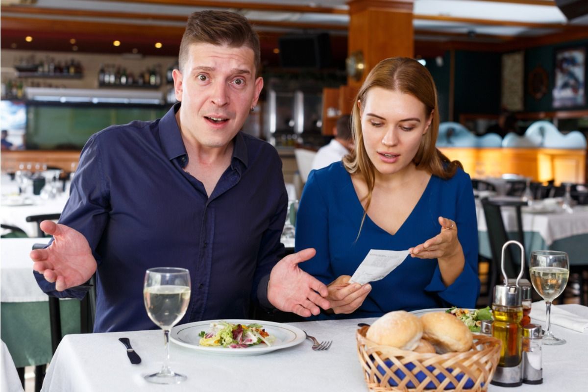 Dining Out Costs Have Jumped Across the U.S., and Customers Say “Even Fast Food Doesn’t Feel Cheap Anymore”
