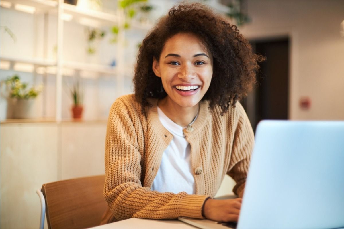 Gen Z Is Redefining Financial Success and Saying “We Care More About Freedom Than Big Salaries”