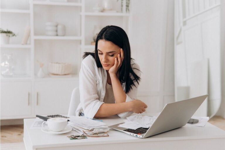 More Households Are Facing Monthly Shortfalls and Admitting “The Math Just Doesn’t Work”