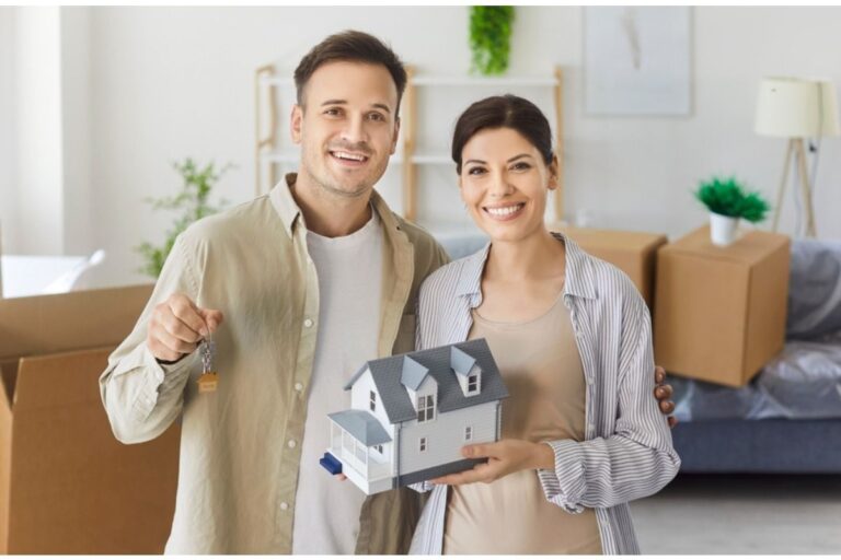 A Couple Chose to Rent Long-Term and Says “We’re Not Sure Owning a Home Is Worth It Right Now”