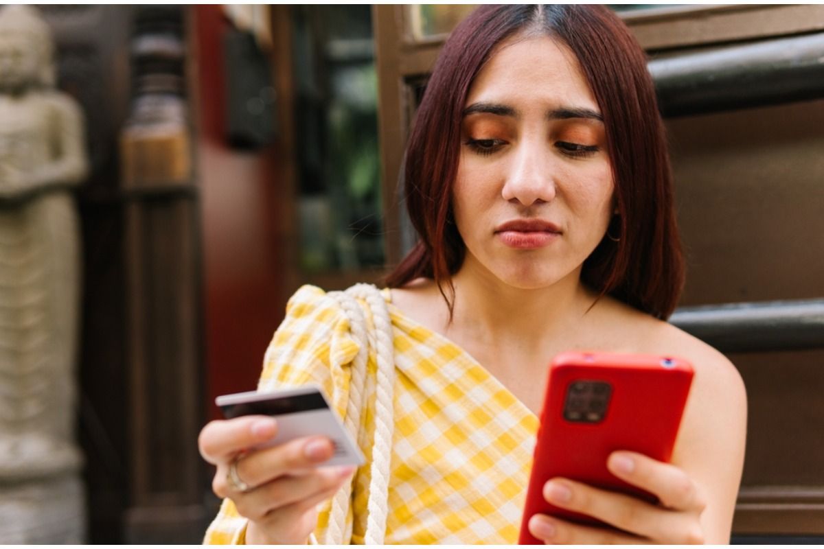 More Americans Are Avoiding Food Delivery Apps and Saying “The Fees End Up Costing More Than the Meal”