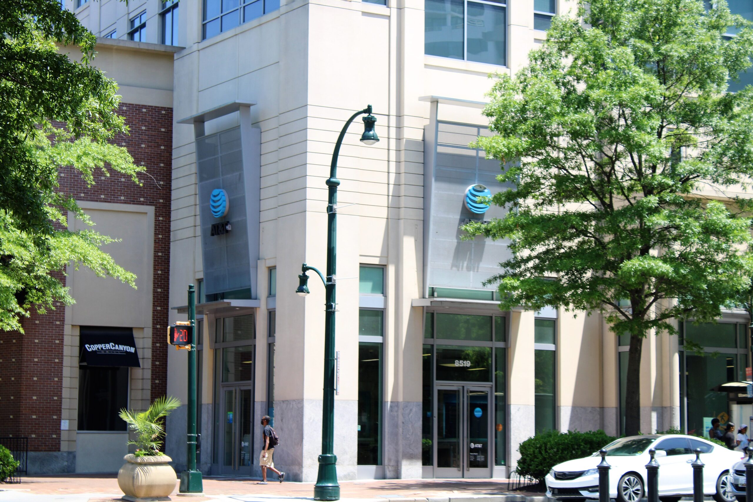 Exterior of an AT&T retail store in Silver Spring, Maryland